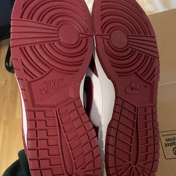 Nike Dunk Low - Team Red - Picture 4 of 4